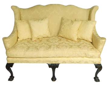 Settee, Chippendale style, legs and frame hardwood, upholstered in cream/yellow damask with four