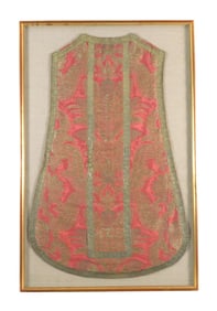 Ecclesiastical vestment: chasuble, Continental, 17th/18th C., red silk damask with gold metallic