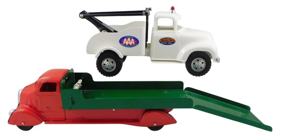 TOYS: Tonka, etc., two pressed steel trucks, the first a c.1957 Tonka AAA wrecker tow truck,