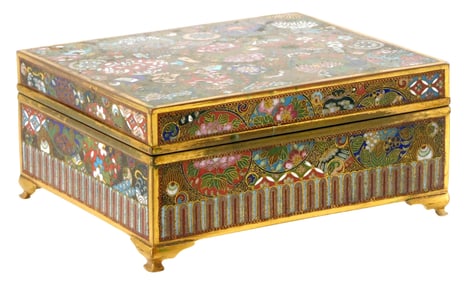 ASIAN: Ginbari cloisonne trinket box and cover, Japanese, Meiji period (1868-1912), intricate
