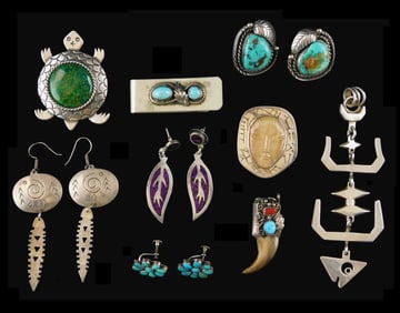 JEWELRY: Southwest and Mexico assortment, nine pieces, details include two brooches, hardstone face,
