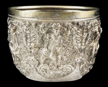 SILVER: Thai/ Burmese repousse silver bowl, intricate decoration of seated figures in medallions