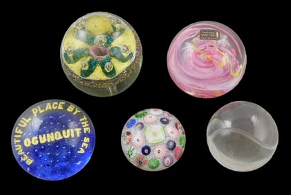 GLASS: Tiffany & Co, etc., five decorative glass paperweights, including: Tiffany & Co. tennis