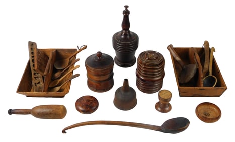 Early treenware, 20 pieces, details include: Chinese wooden mooncake mold, ten designs in block,