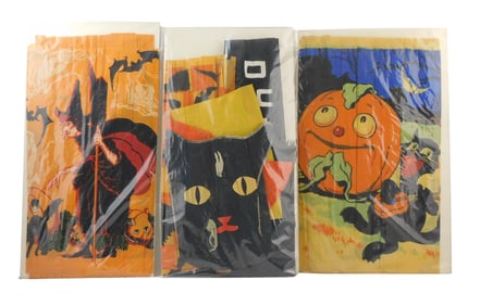 EPHEMERA: Early 20th C. Halloween crepe paper decorations, stored in three sleeves, images include