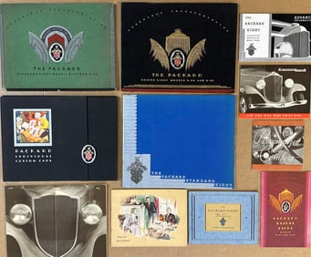 1931 - 1932 Packard - 826-833 catalog, 840-845 catalog, 840 Custom portfolio, 9 folders, 900