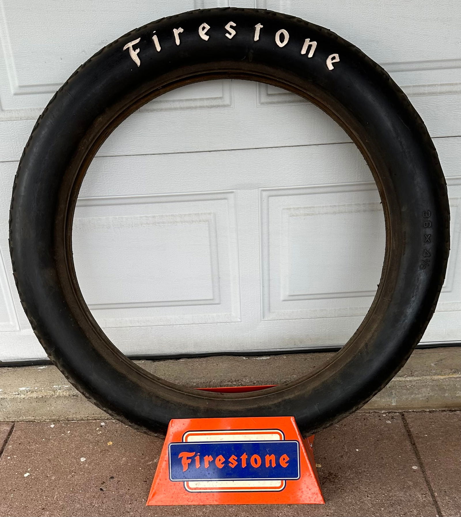 【メーカー直送】 Miller Tires Stand Tire アンティーク雑貨