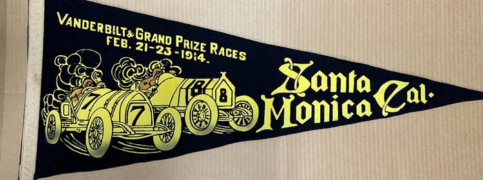 1914 Santa Monica souvenir race pennant, black with yellow image, 11.5 x 28, vg condition