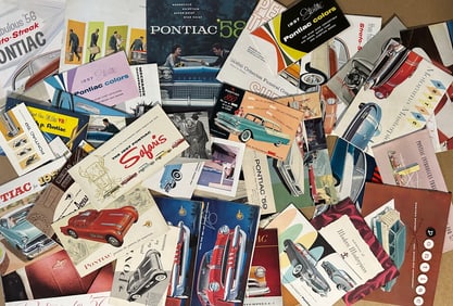 1940 - 1959 Pontiac brochures, (90 +) total, ex condition