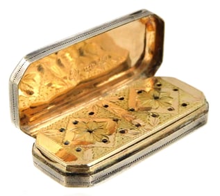 + SILVER: Early 19th C. vinaigrette, Joseph Willmore Birmingham hallmark on inner lid and box,