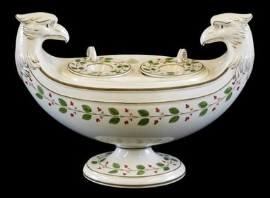 Wedgwood Queen's Ware Inkstand, England, early 19th century, makers mark impressed on bottom, oval