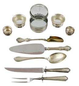 STERLING: Fifteen pieces of weighted and solid sterling dining articles, details include: four