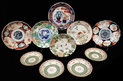 ASIAN: Ten pieces of Japanese porcelain, late 19th/early 20th C., including Imari, Arita, Kutani
