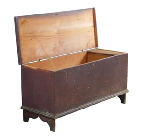 Blanket chest, New England, late 18th/19th C., pine in original red paint with lidded till, original