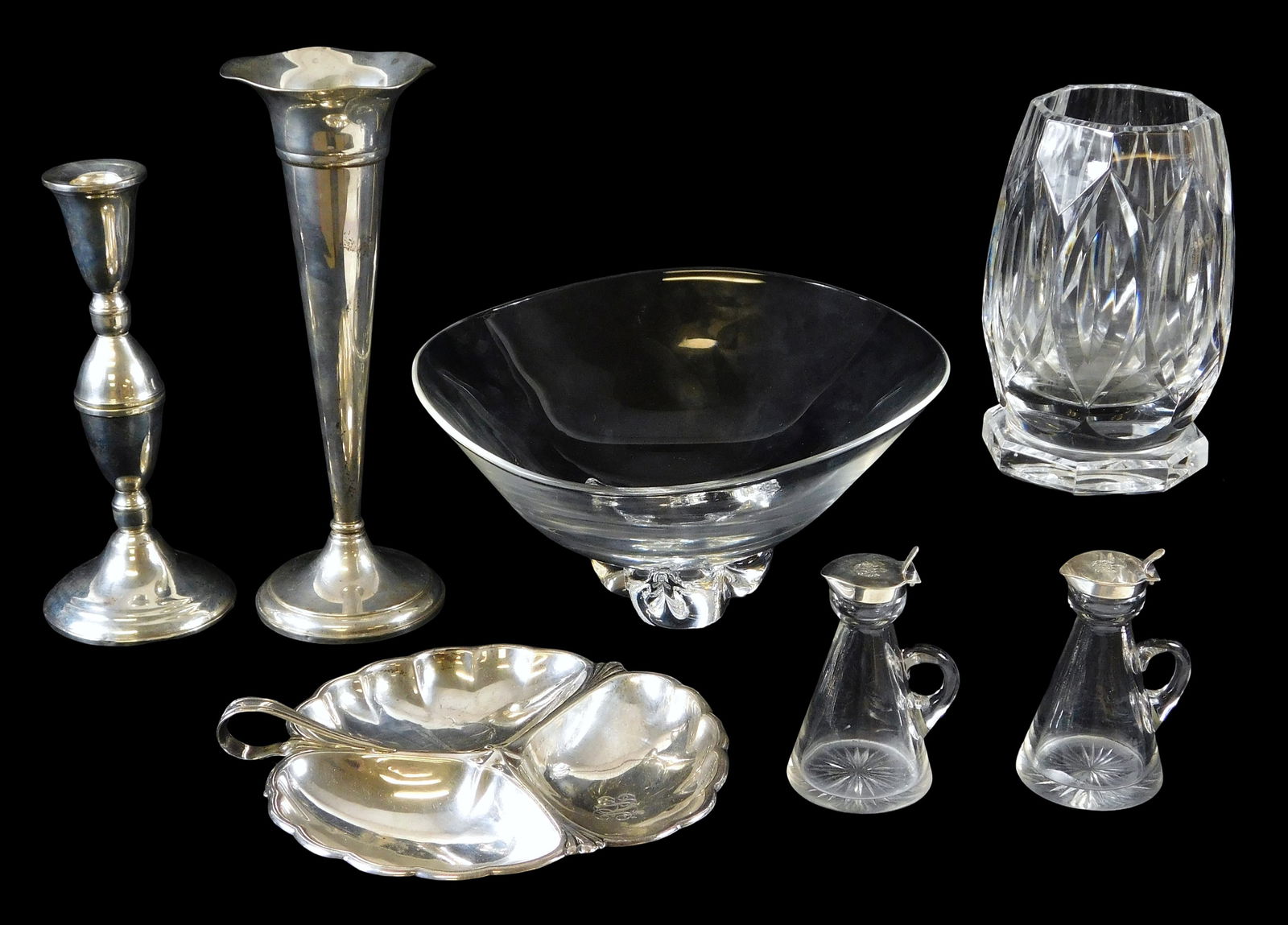 STERLING: Sterling hollowware and glassware serving pieces, seven pieces, makers include Steuben and: STERLING: Sterling hollowware and glassware serving pieces, seven pieces, makers include Steuben and Val St Lambert, Franks Smith, Preisner, etc., details include: three part clover-form serving tray