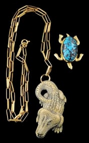 JEWELRY: Two Italian animal forms, 18K gold, including a turtle pendant, with turquoise cabochon set