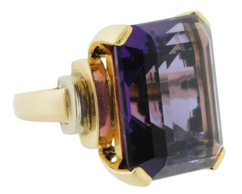 JEWELRY: 14K Amethyst ring, tested 14K yellow gold setting with white gold accent on shoulders,