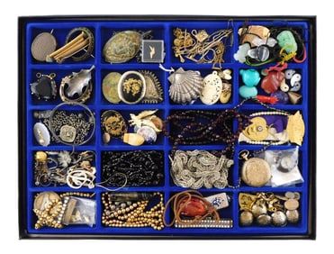 COSTUME JEWELRY: 65+ pieces of costume and silver jewelry, with a wide range of styles and periods