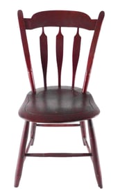 +Child's Windsor chair, New England, 19th C., thumb back stiles, arched crest, three-slat arrow