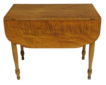 Figured maple dropleaf dining table, American, early 19th C. Sheraton, oblong top, drop leaves with