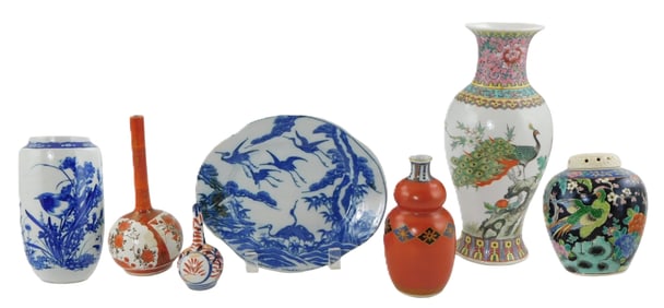 ASIAN: Japanese porcelain, seven pieces, Meiji and later period, including: blue and white vase and