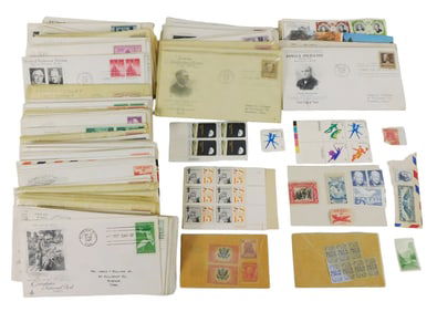 STAMPS: Stamp collection, 200+ items, including: Russia mint (MNH) all 1985 issue of approx. 90