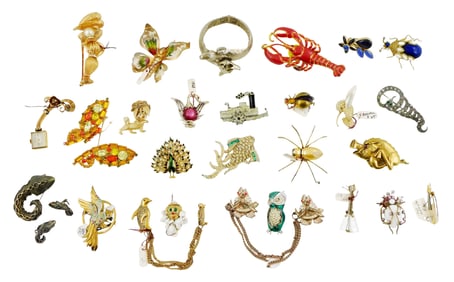 COSTUME JEWELRY: Boucher, Hobe, Napier, Jeanne, EuGene, etc., 25+ animal, floral and figural