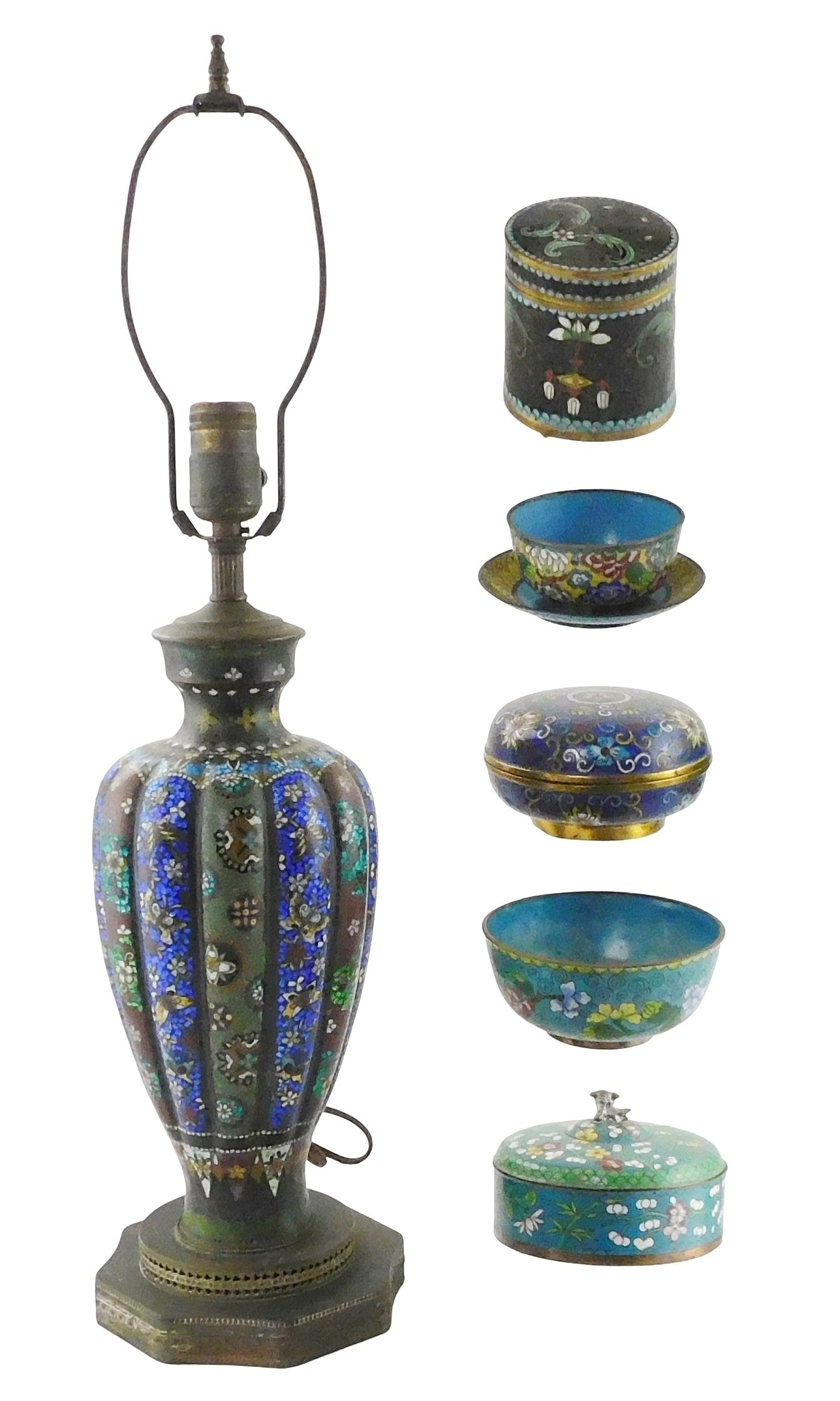 ASIAN: Cloisonne lamp, bowls, boxes, etc., seven pieces, Chinese, late 19th-20th C., details (1 of 7)