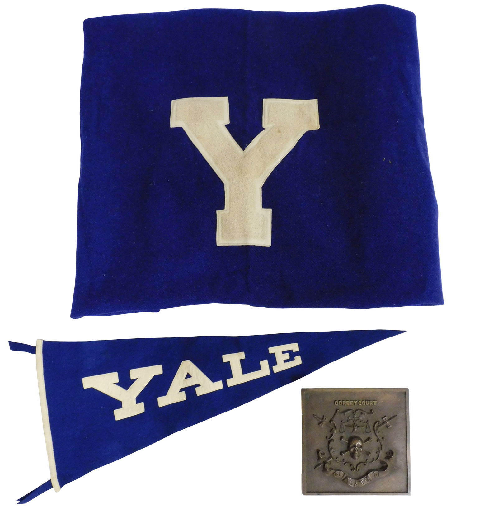 Yale University pennant, blanket and fraternity plaque, United States, first half 20th C.,: Yale University pennant, blanket and fraternity plaque, United States, first half 20th C., including: Yale triangular pennant flag, 10” l. x 24” w.; Yale wool blanket, blue ground with whi