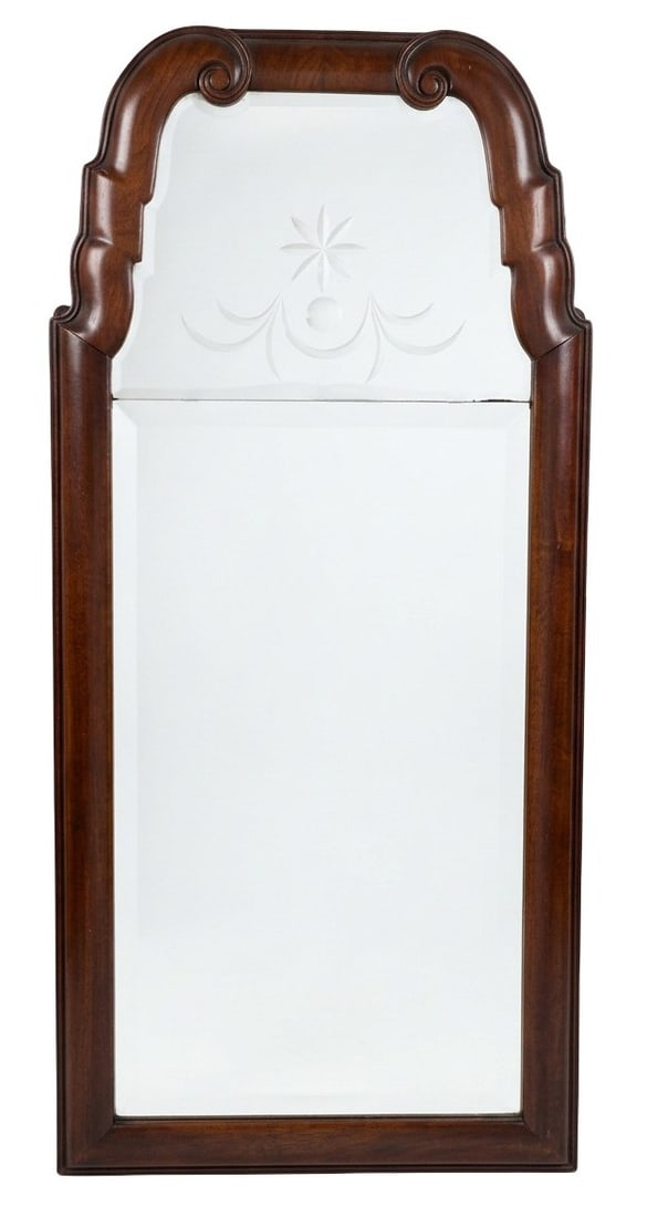 Queen Anne style wall mirror, two-part mirror plate with a decorative floral cut design on top (1 of 2)