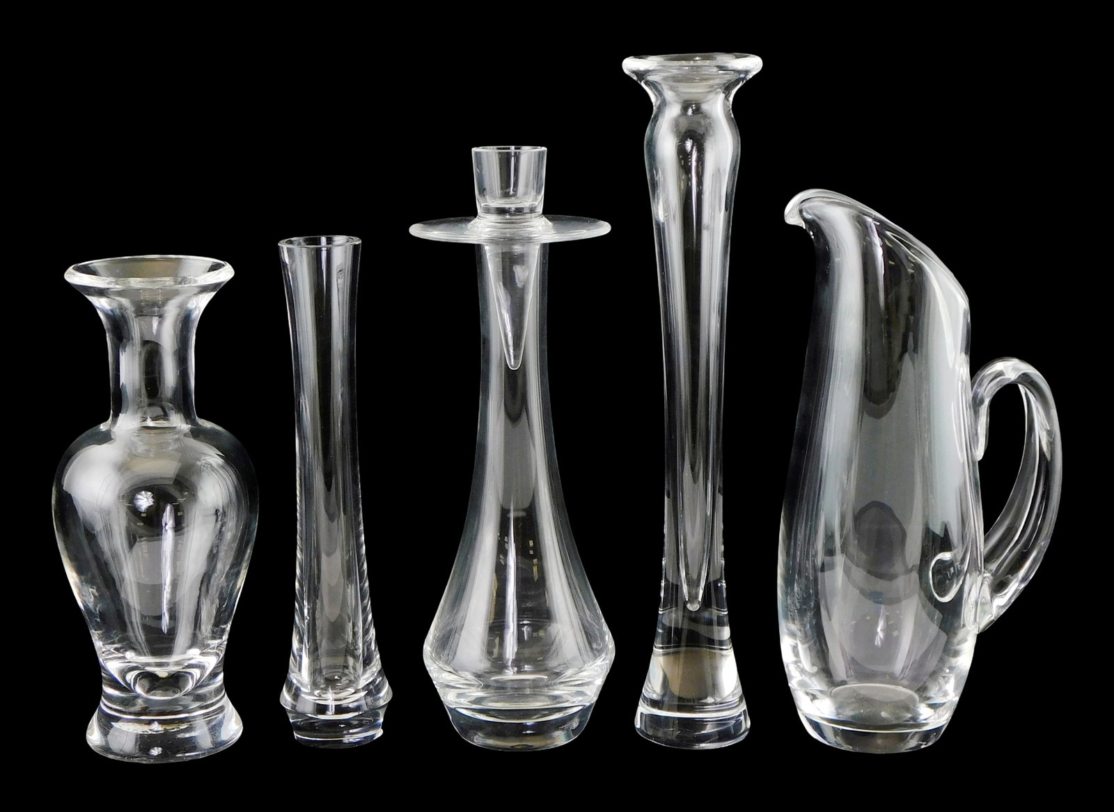 ART GLASS: Steuben crystal vases and pitcher, all signed, including: “Martini Pitcher??, heart: ART GLASS: Steuben crystal vases and pitcher, all signed, including: “Martini Pitcher”, heart shaped opening and spout, spit handle, 10 1/8” h. x 5 3/8” l.; “Silhouette Vase&rdqu