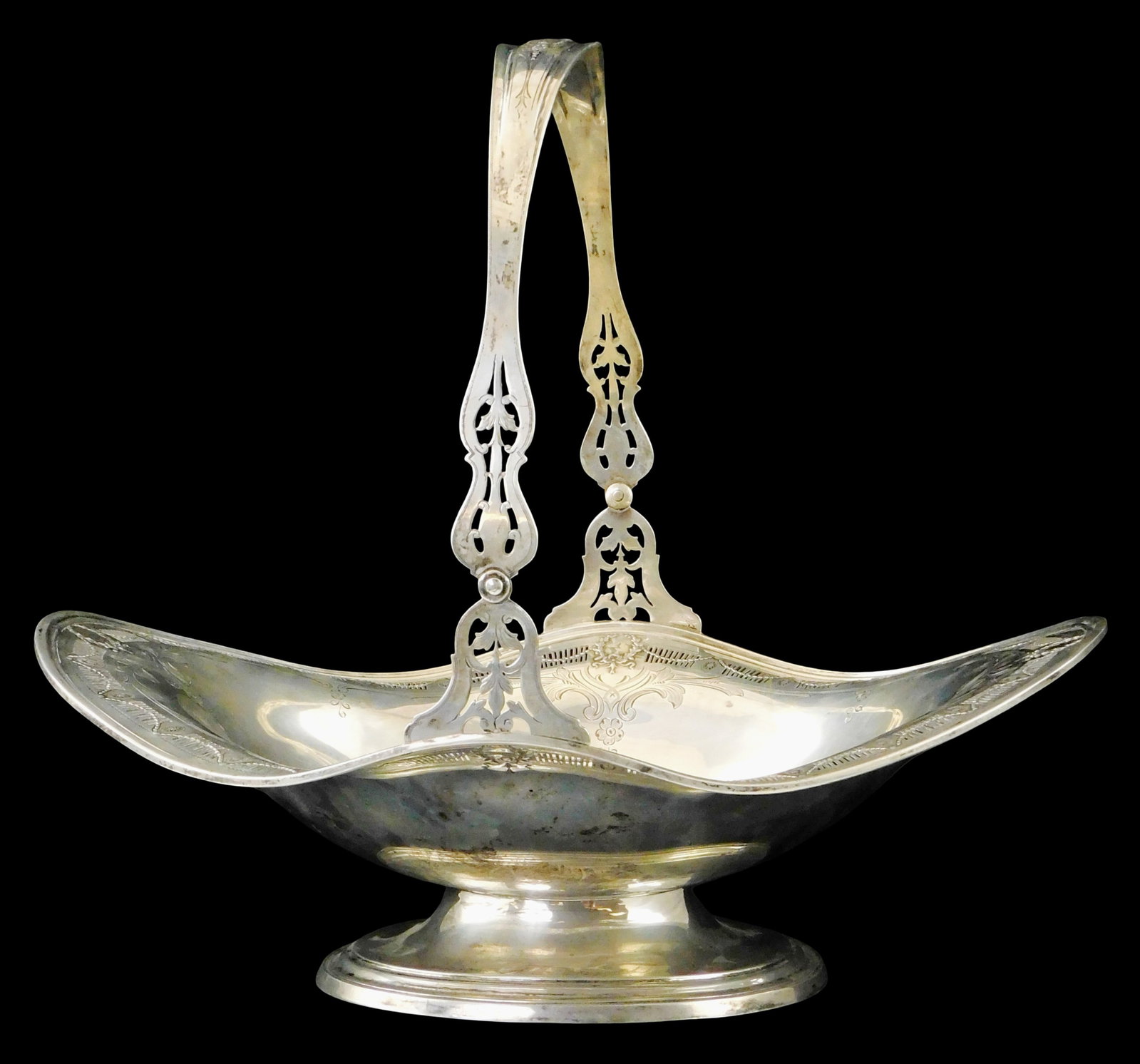 STERLING: Swing handle Black, Starr & Frost sterling silver basket, c. 1918, American, #9363, large (1 of 4)