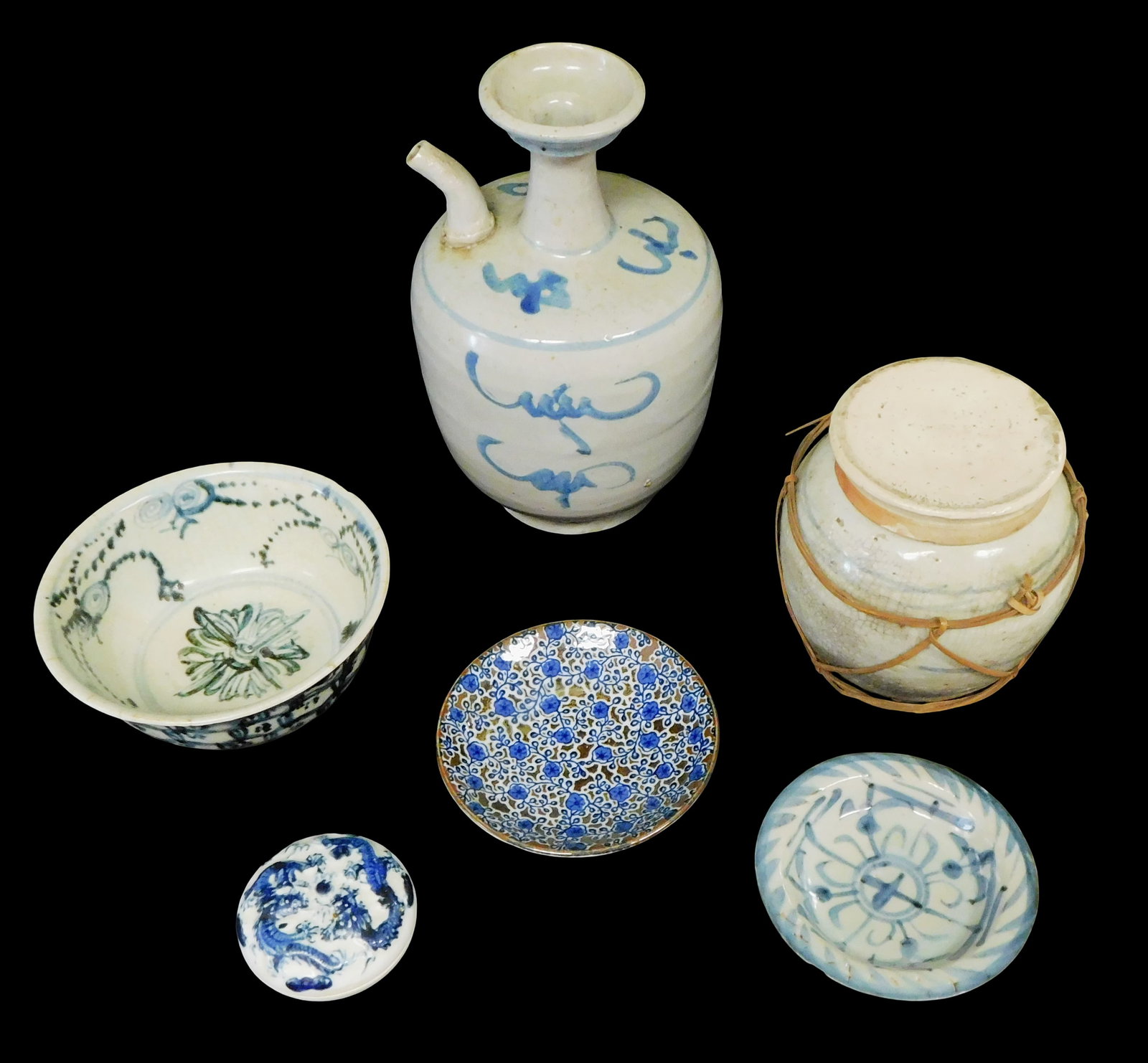 ASIAN: Blue and white Asian porcelain, six pieces, 18th-early 20th C., details include: Chinese: ASIAN: Blue and white Asian porcelain, six pieces, 18th-early 20th C., details include: Chinese Jingdezhen 'Min-Yao ware' style footed bowl, likely late Ming dynasty, geometric and floral motifs; ston