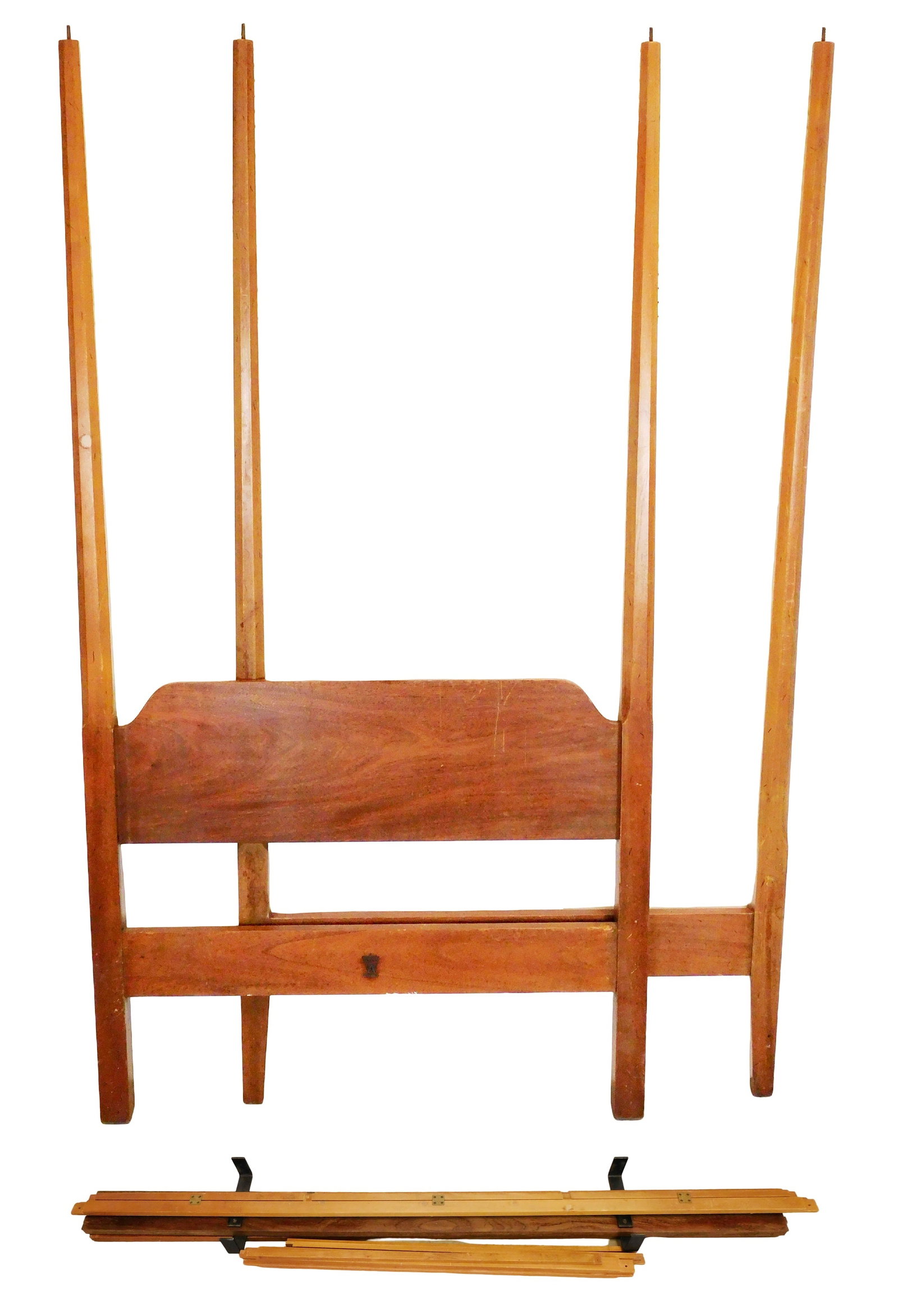 Kittinger Williamsburg twin canopy bed frame, 20th C., American, footboard and headboard with pencil (1 of 5)