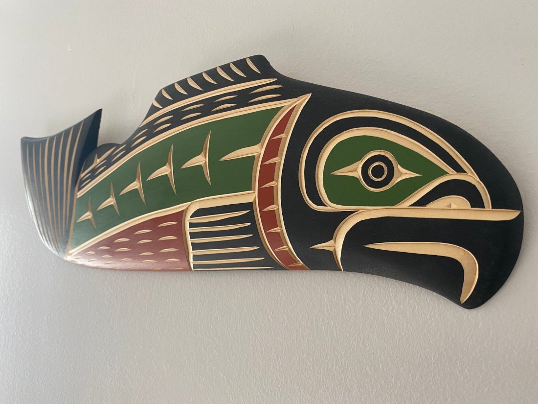 NORTHWEST COAST First Nations 18" Salmon Carving (1 of 3)