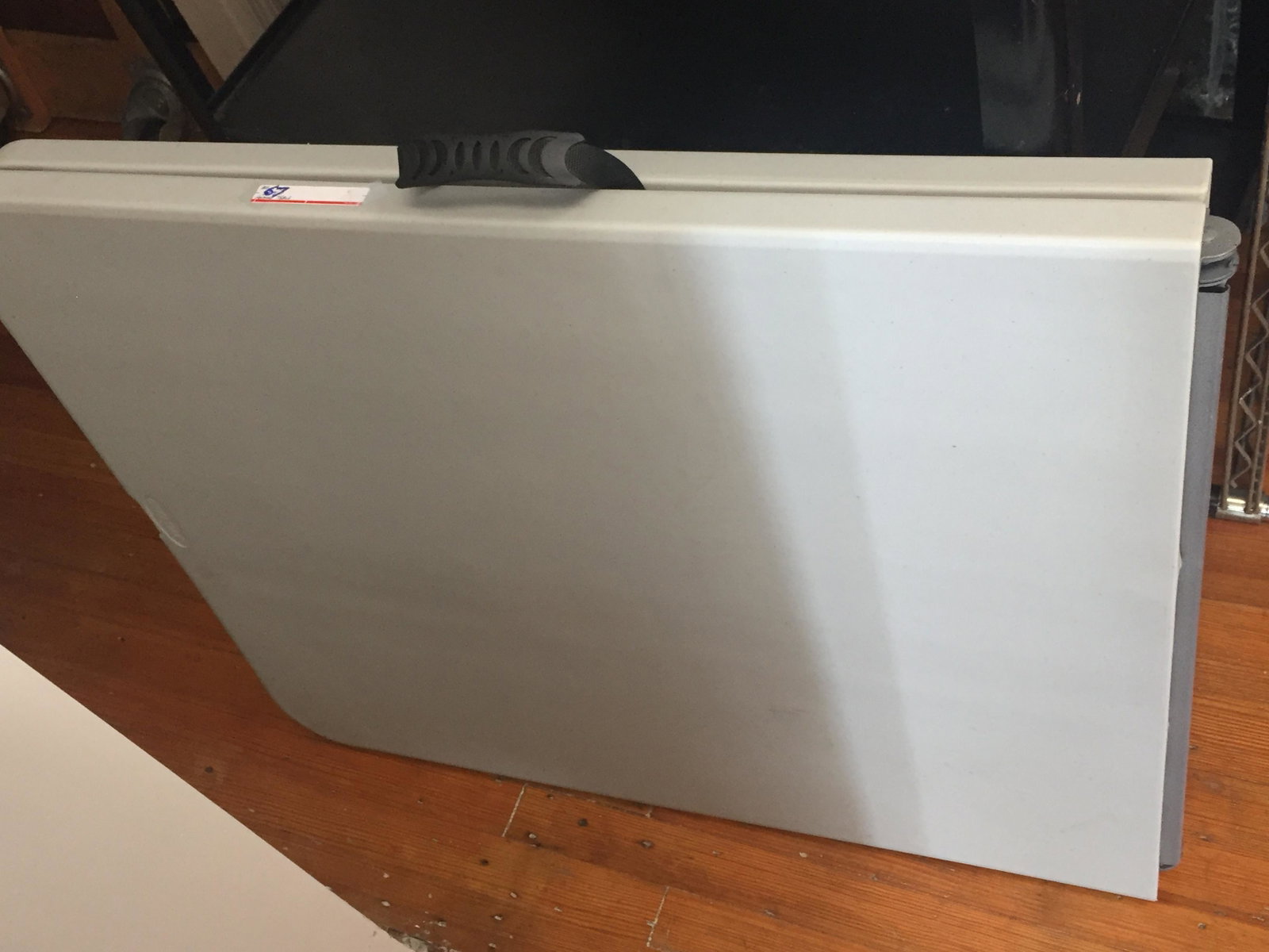 Folding 6' Event Table: Folding Event Table Dimensions: 6'