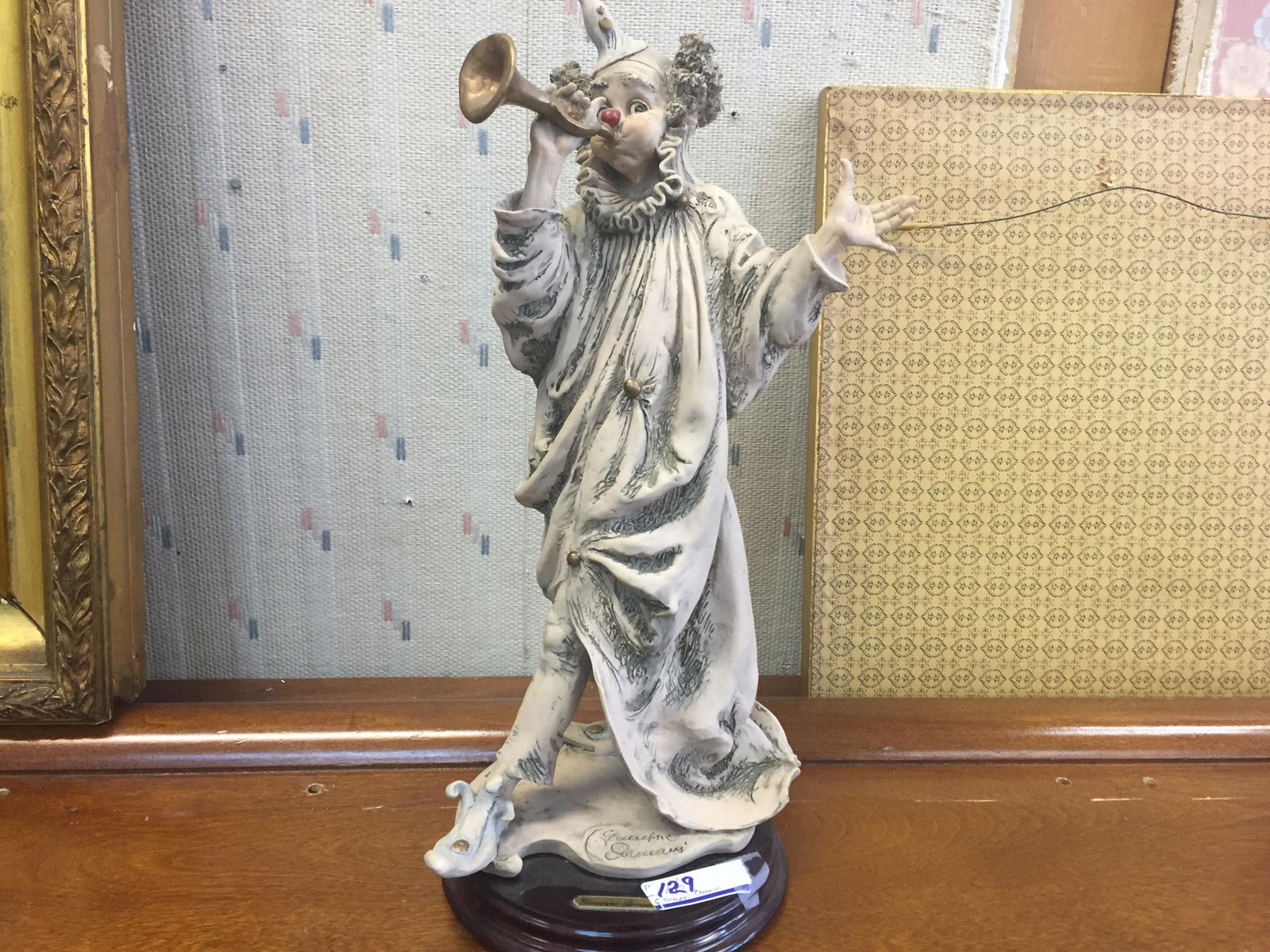 G. Armani Clown 1993 Florence 556/1000 Ltd.Edt.: G. Armani Clown 1993 Florence 556/1000 Ltd.Edt. Dimensions: 12.5"