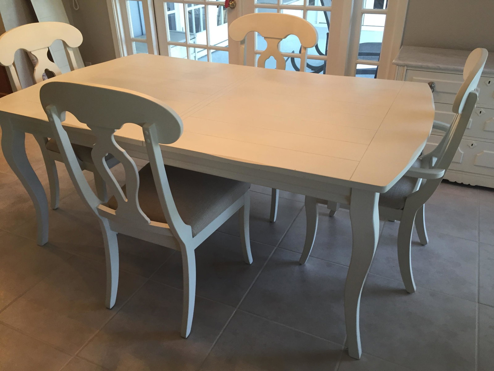 Kitchen Table (painted white) 1-Leaf, 6-Chairs: Kitchen Table (painted white) 1-Leaf, 6-Chairs
