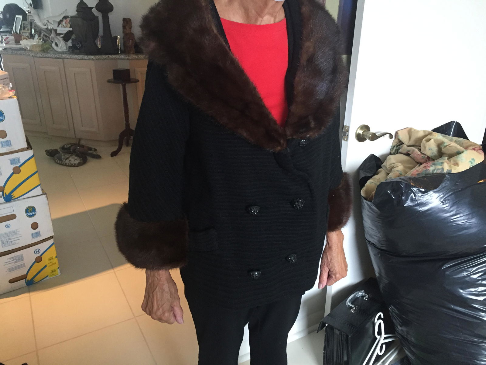 MINK COLLAR JACKET & (2) MINK COLLARS:  MINK COLLAR JACKET & (2) MINK COLLARS