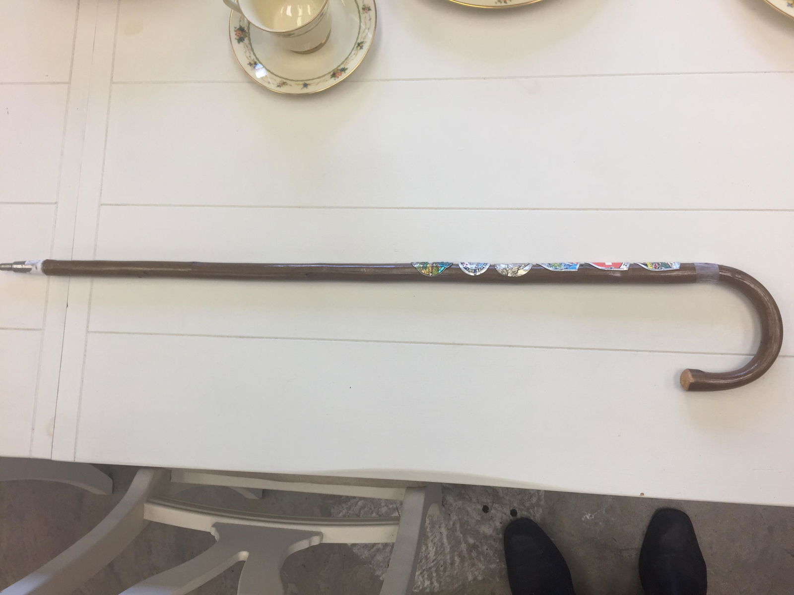 WALKING CANE WITH SEVERAL GERMAN TAGS:  WALKING CANE WITH SEVERAL GERMAN TAGS