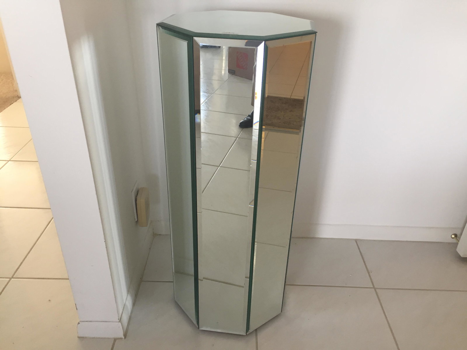 Pedestal: Mirrored Octagon Pedestal, 36.5"h x 15"w Consigner PS