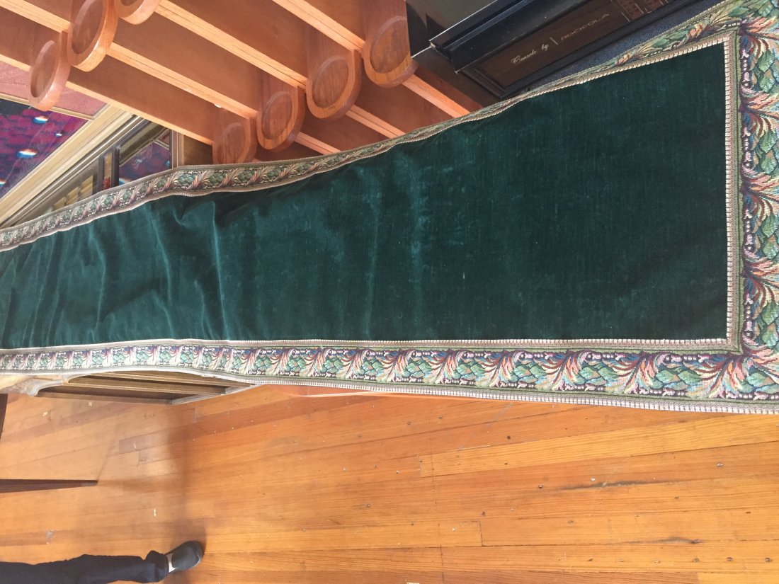 TABLE RUNNER: Table Runner 90"L x 18"W