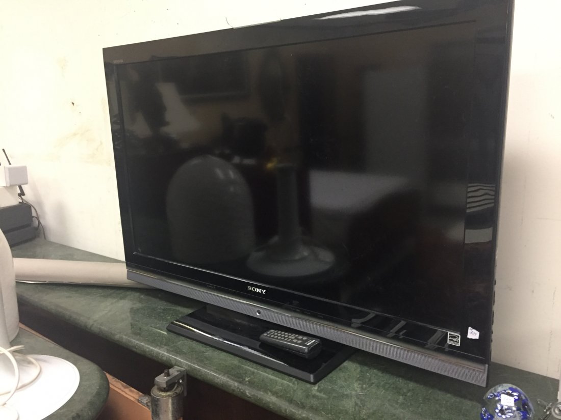 2009 Sony 40"TV (1 of 1)