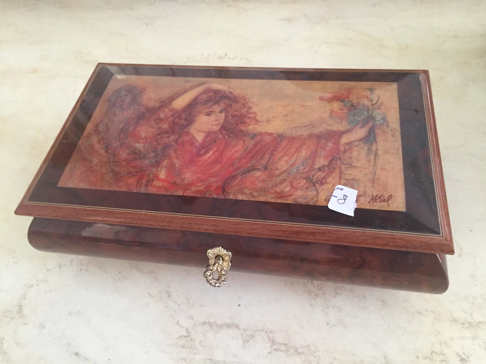 Hibel Jewelry/Music Box: Hibel Jewelry/Music Box, 3.25"h x 10.5"w x 6"d