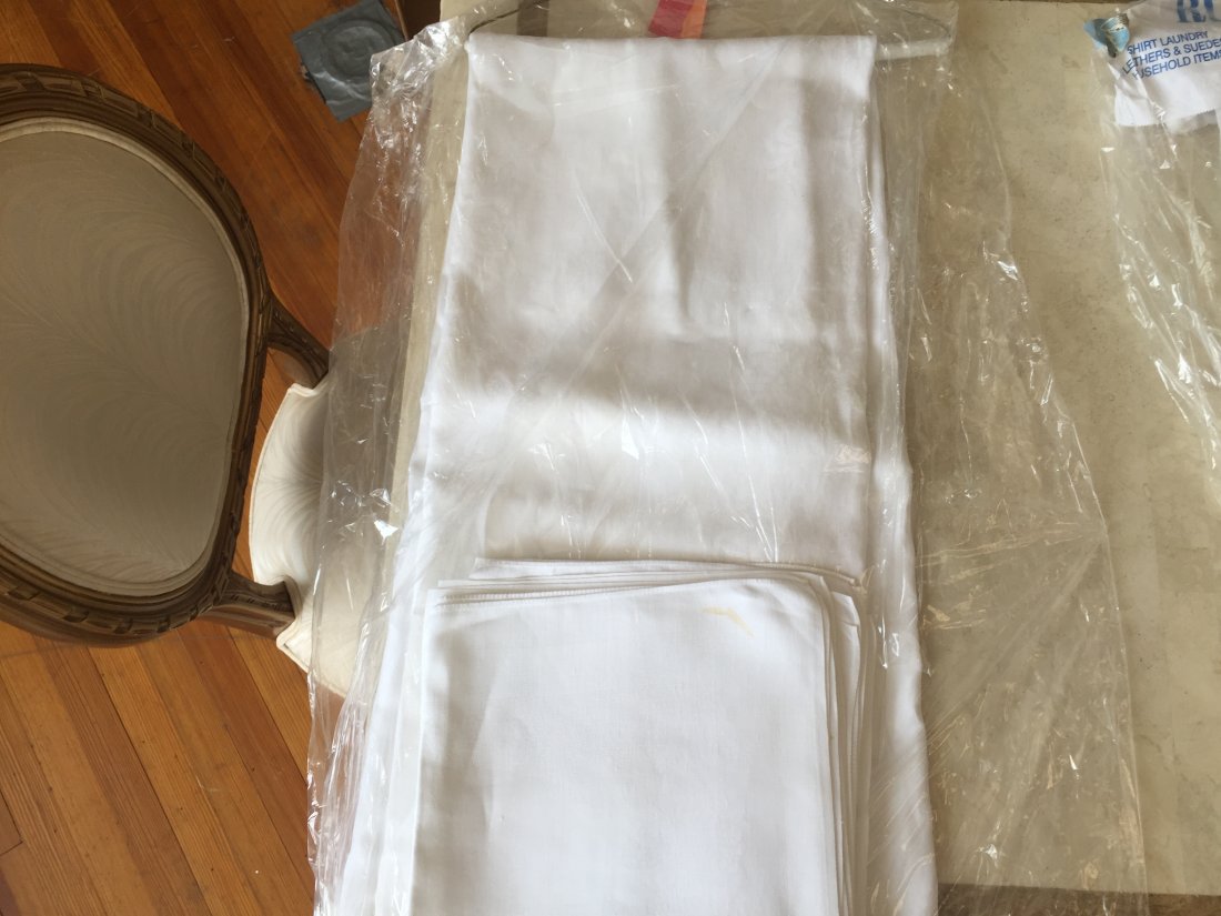 Box Linen: Box Lot, Linen