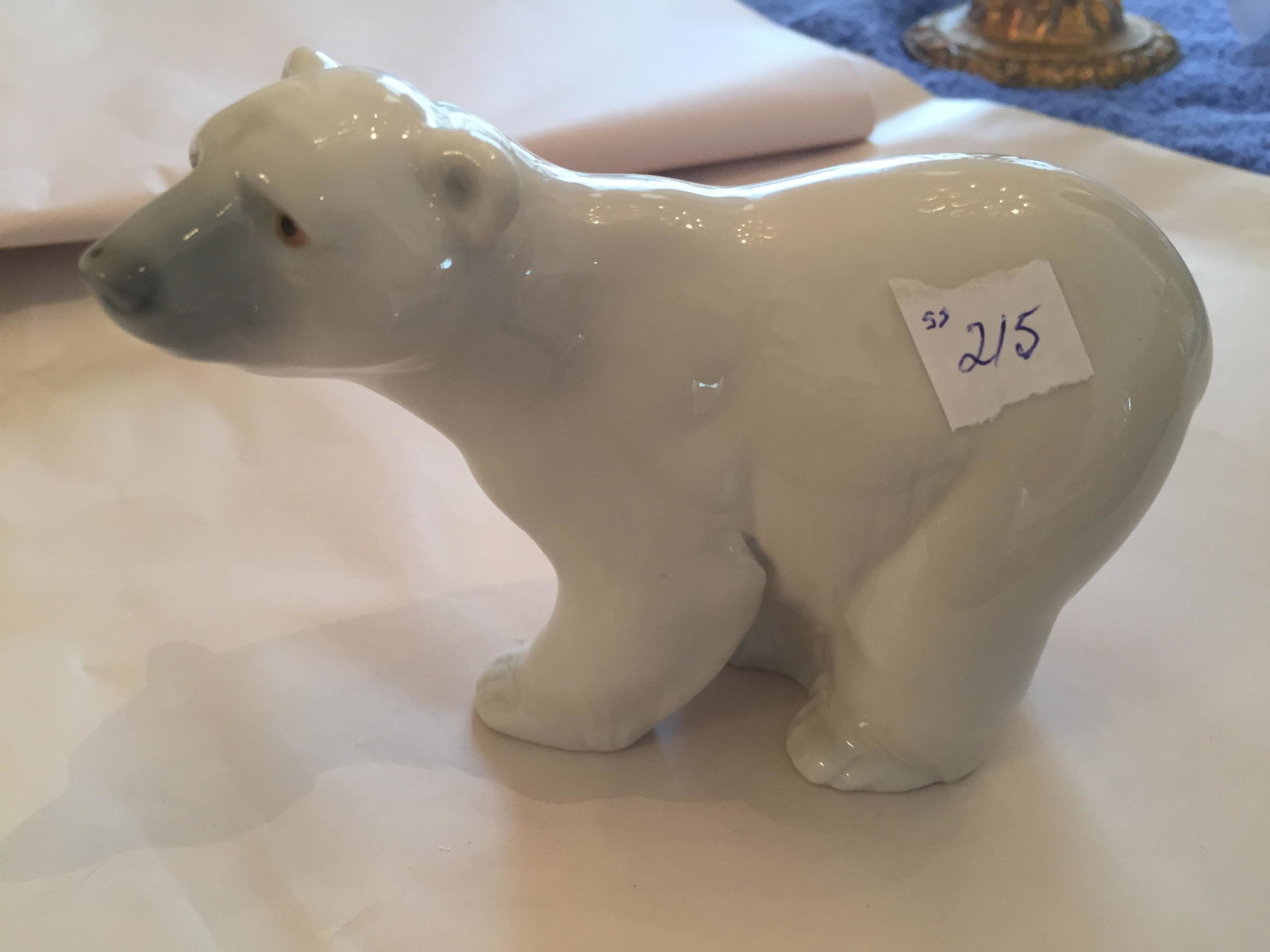Lladro Polar Bear: Lladro Polar Bear 4h x 5w