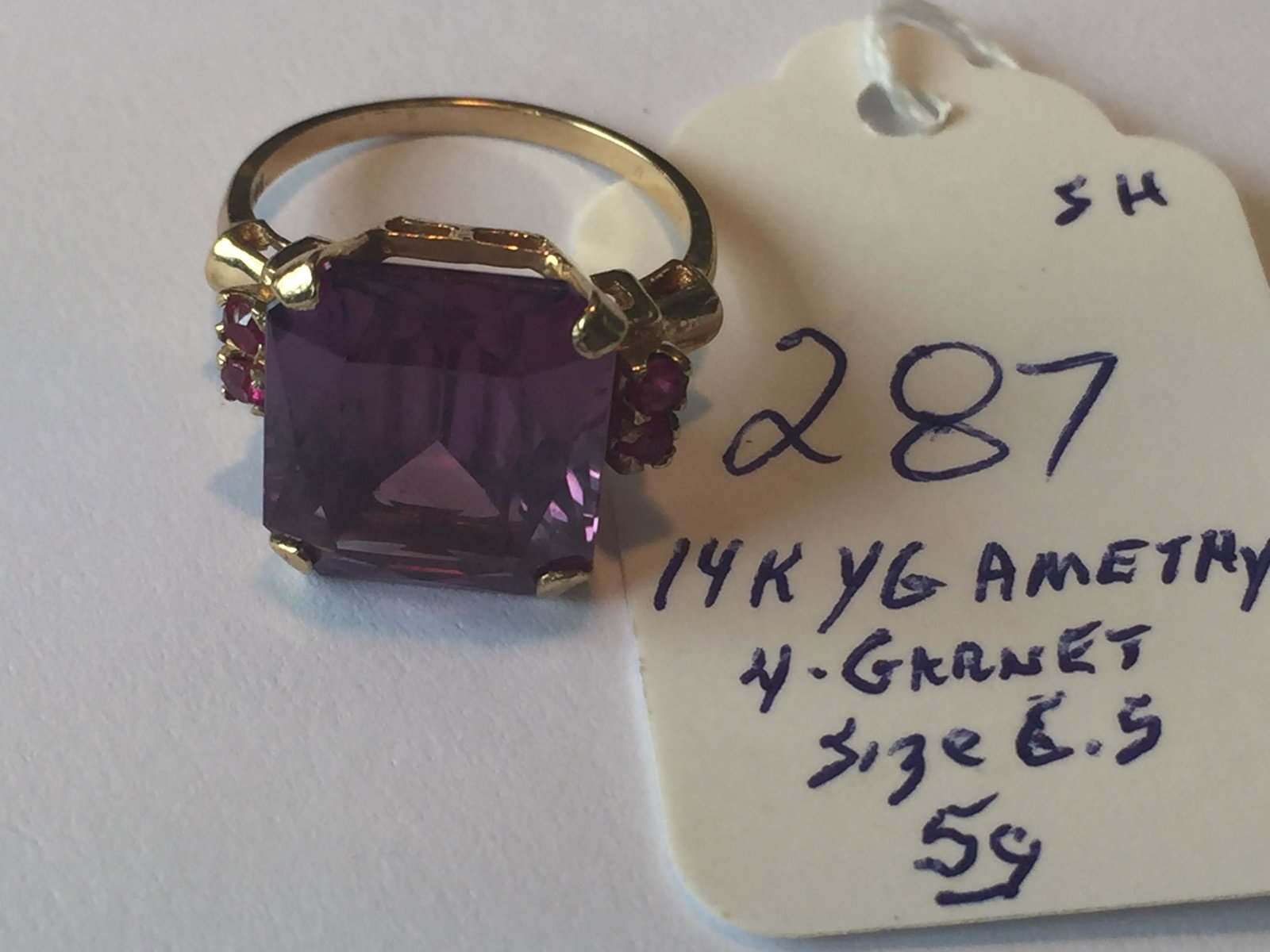Jewelry: 14K YG Amethyst /Garnet Ring, size 6.5, 5g (167md)