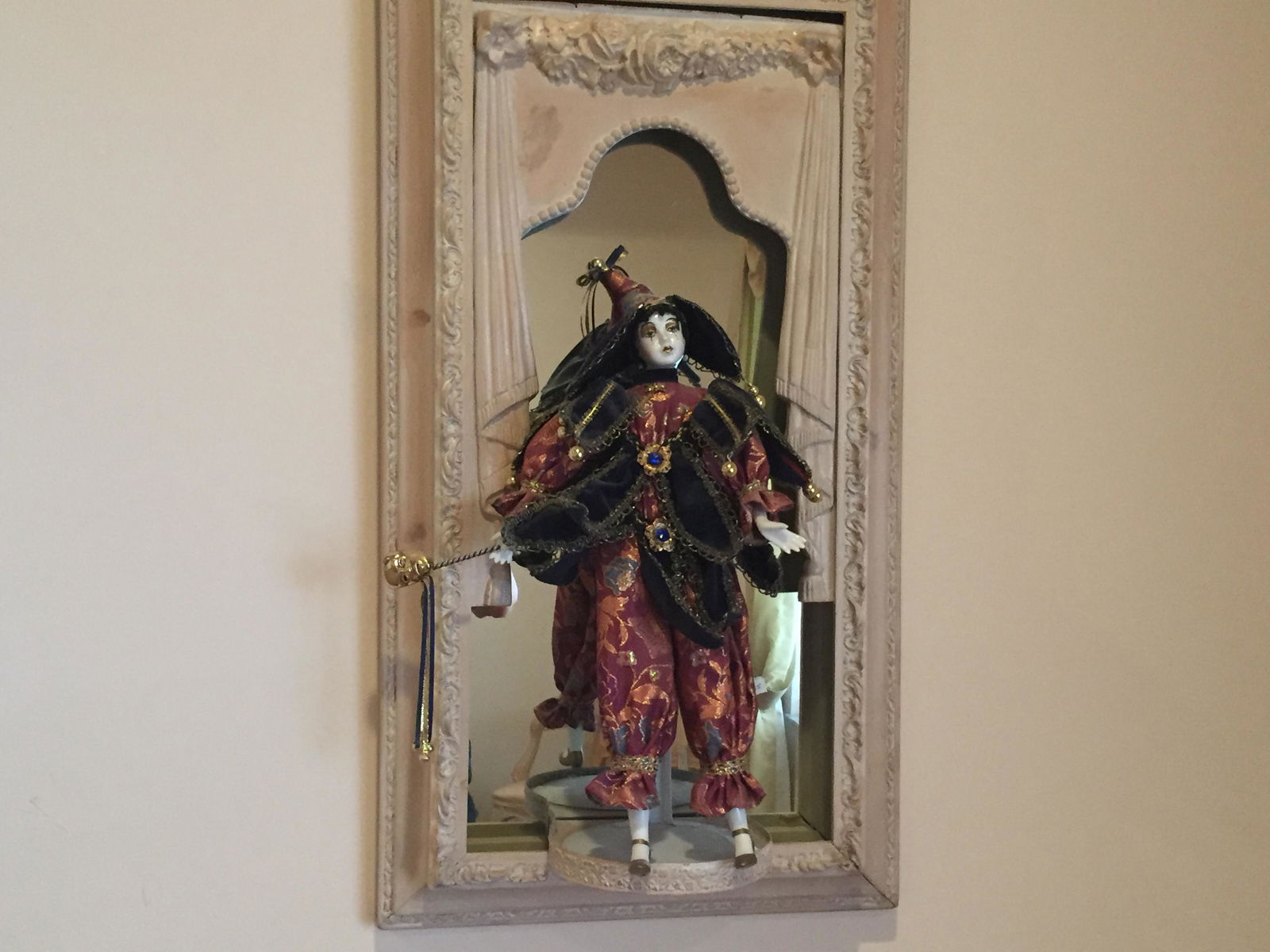 Mirror Plaques with Dolls (1 of 4)