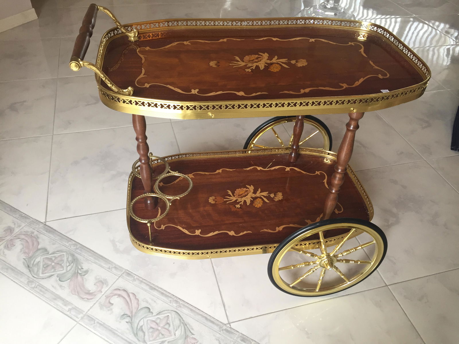 Italian Beverage Cart (1 of 2)