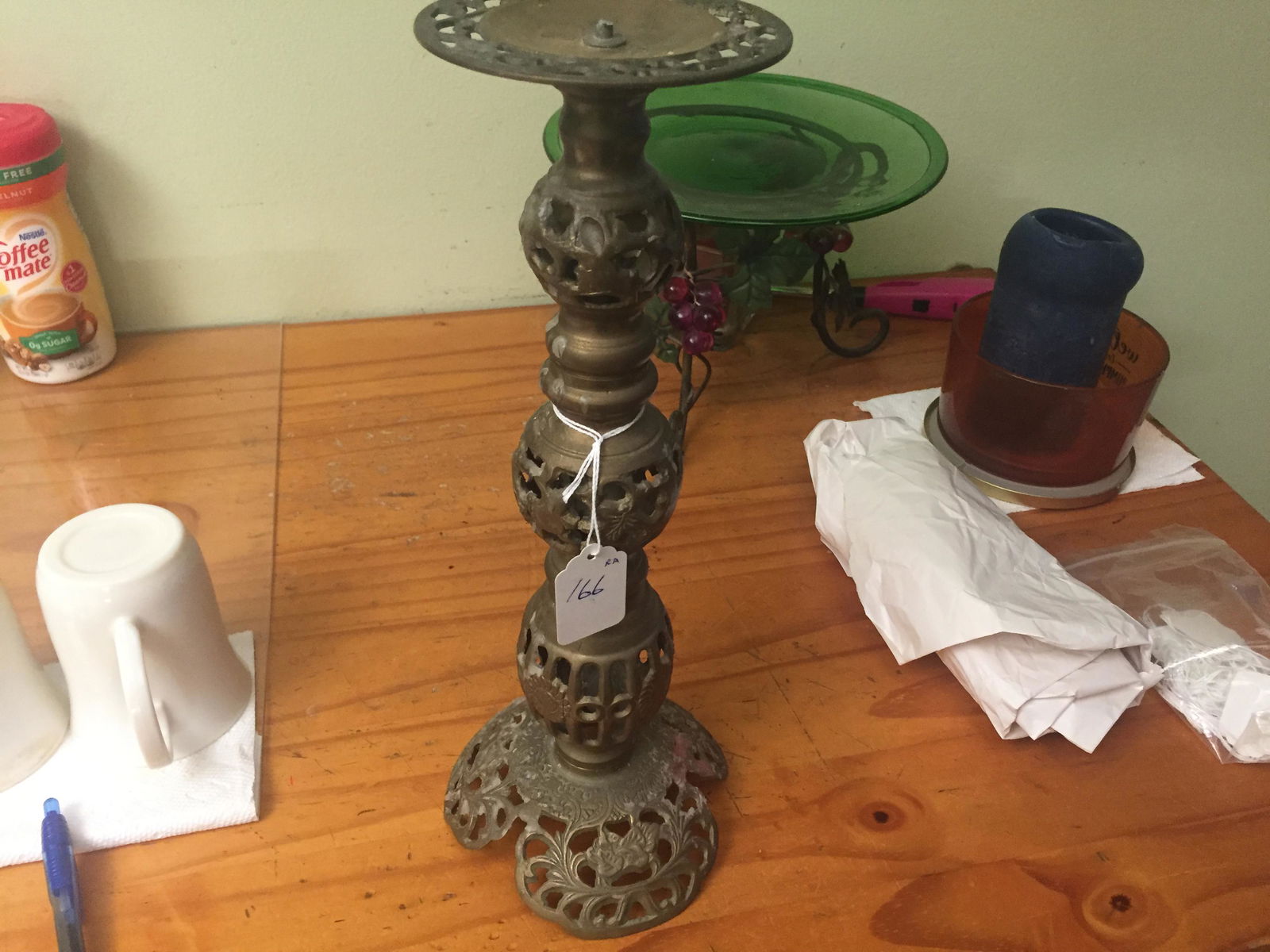 Brass Open Wk.Candle Stick (1 of 4)